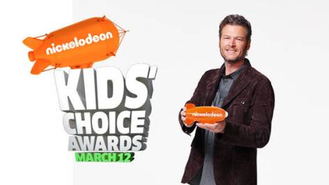 Blake-Shelton-Holding-Blimp-Nickelodeon-29th-Annual-Kids-Choice-Awards-2016-With-Logo-Nick-Germany-Deutschland-Press.jpg